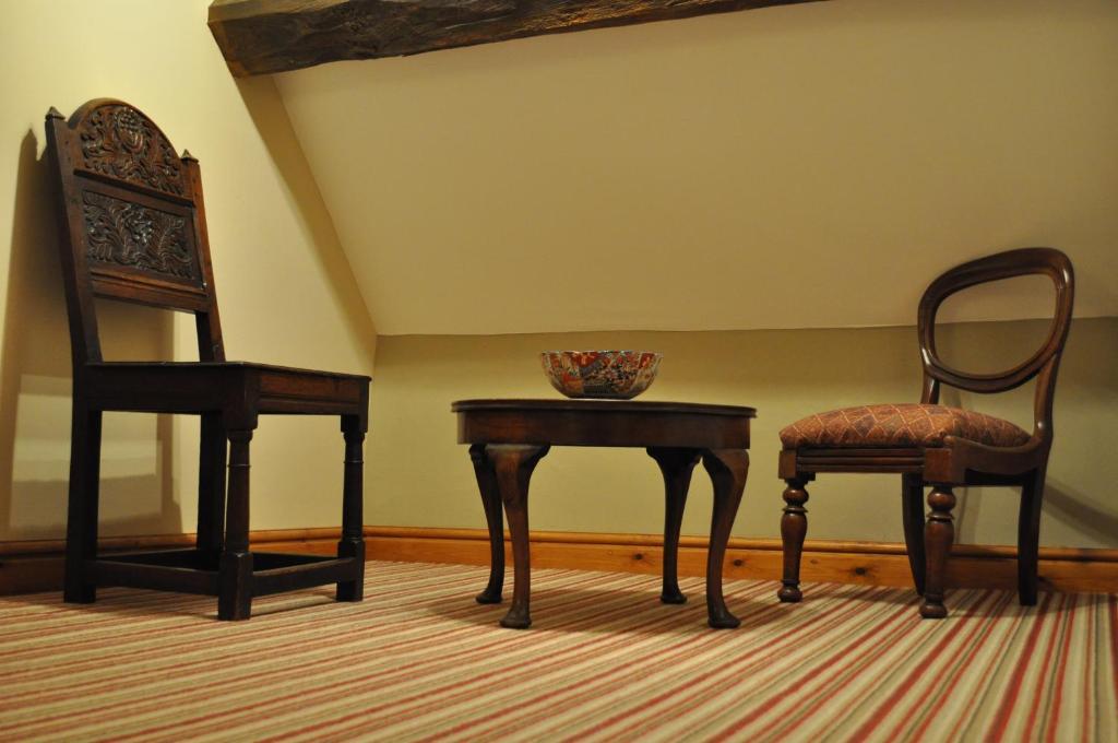 نيونياتون Old Ivy House Bed & Breakfast المظهر الخارجي الصورة
